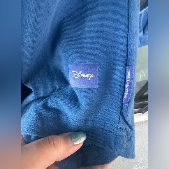 💕FINAL PRICE💕Disney Parks Finding Nemo & Dory Blue Tie Dye Spirit Jersey  NEW - Picture 4 of 7